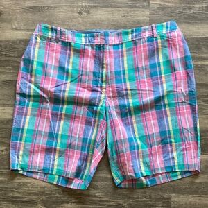NWT Talbots Plaid Perfect Short 10.5” Inseam. Size 22W